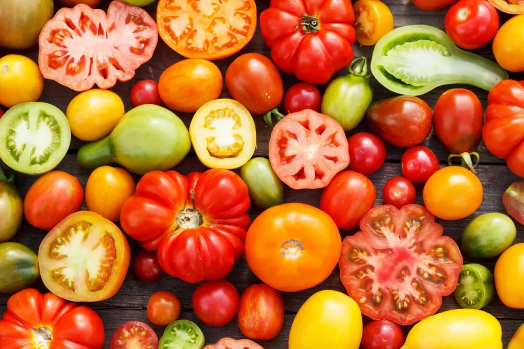 Fatores responsáveis ​​pela deterioração, desvantagens da embalagem convencional e sistemas avançados de embalagem para tomates